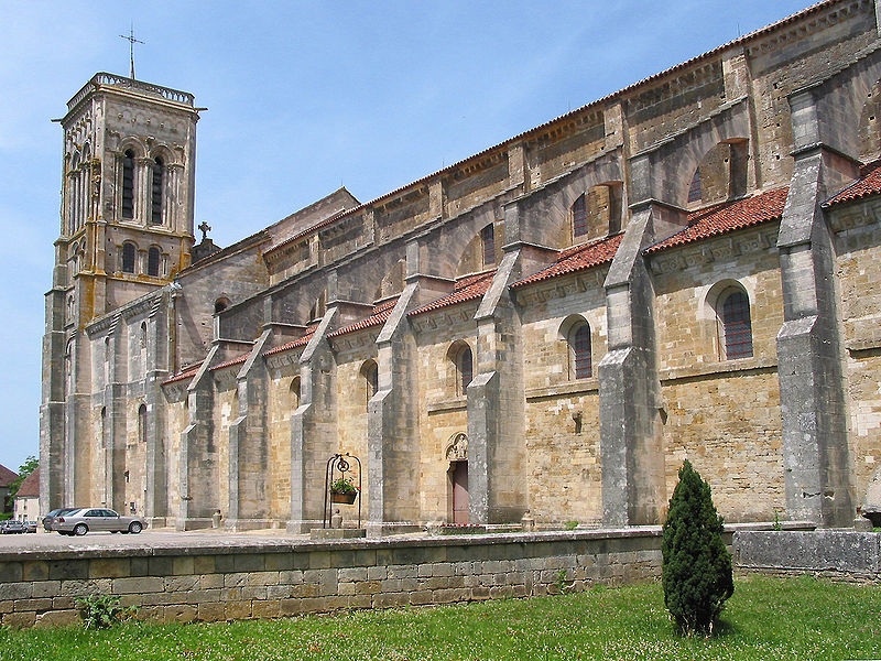 abadia de vezelay arquitectura francesa - LCN Idiomas